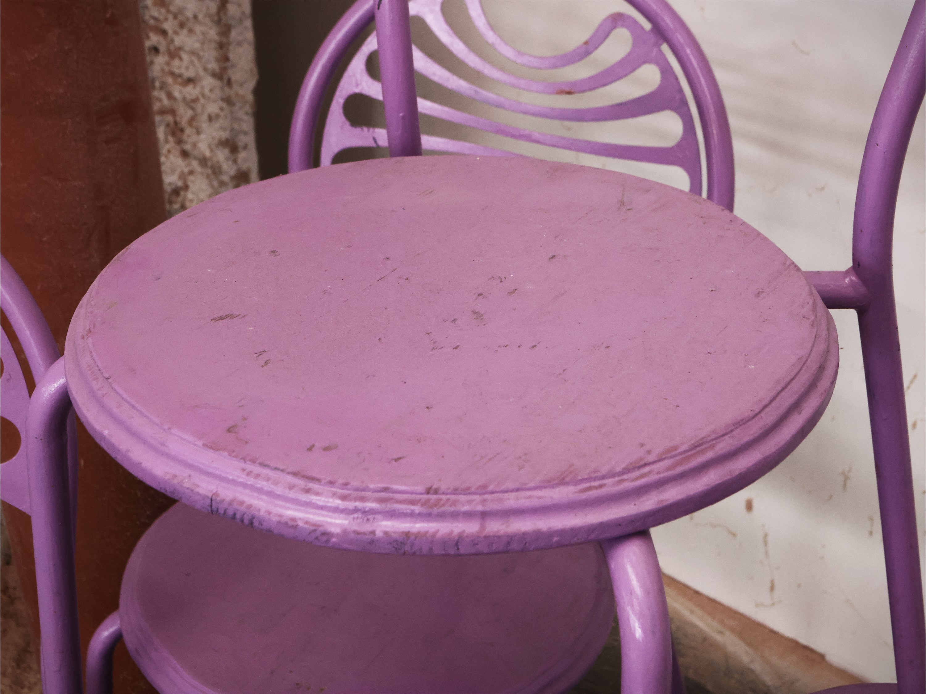 Serie di Quattro Sedie da Giardino Laccate Lilla