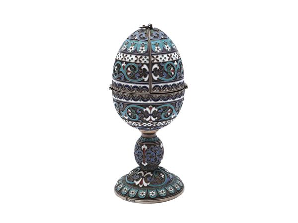 Easter egg in Vermeil silver and clisonné nail polishes, Grigory Sbetnayev