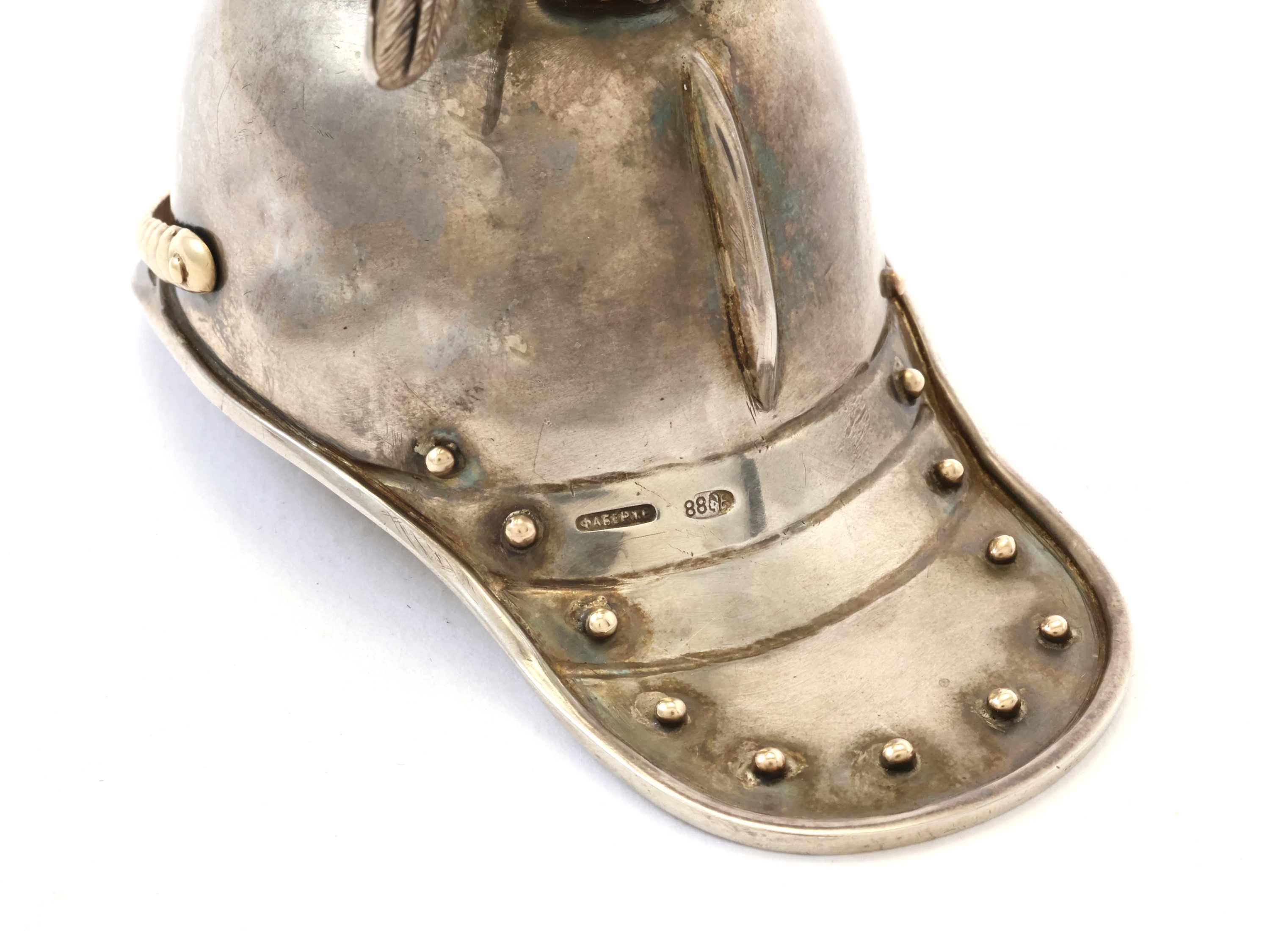 Peter Carl Fabergé - Elmo Ufficiale dei Cavalieri della Guardia Dell'imperatrice in Argento e Oro...
