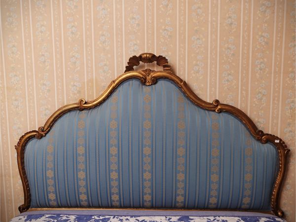 Padded headboard for double bed