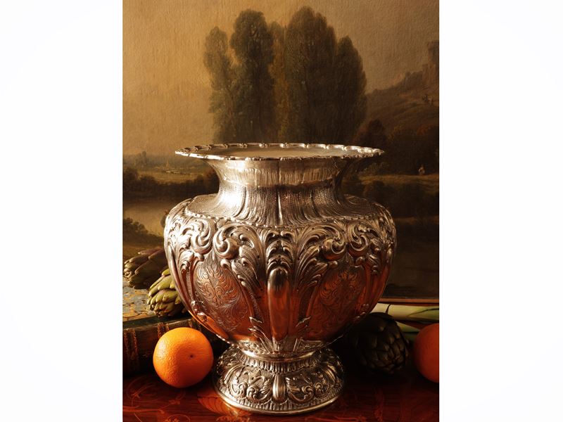 Importante vaso in argento, Arno Fassi Milano