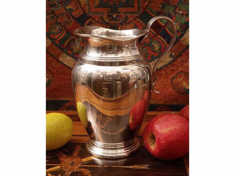 Caraffa in argento 925, Cassetti