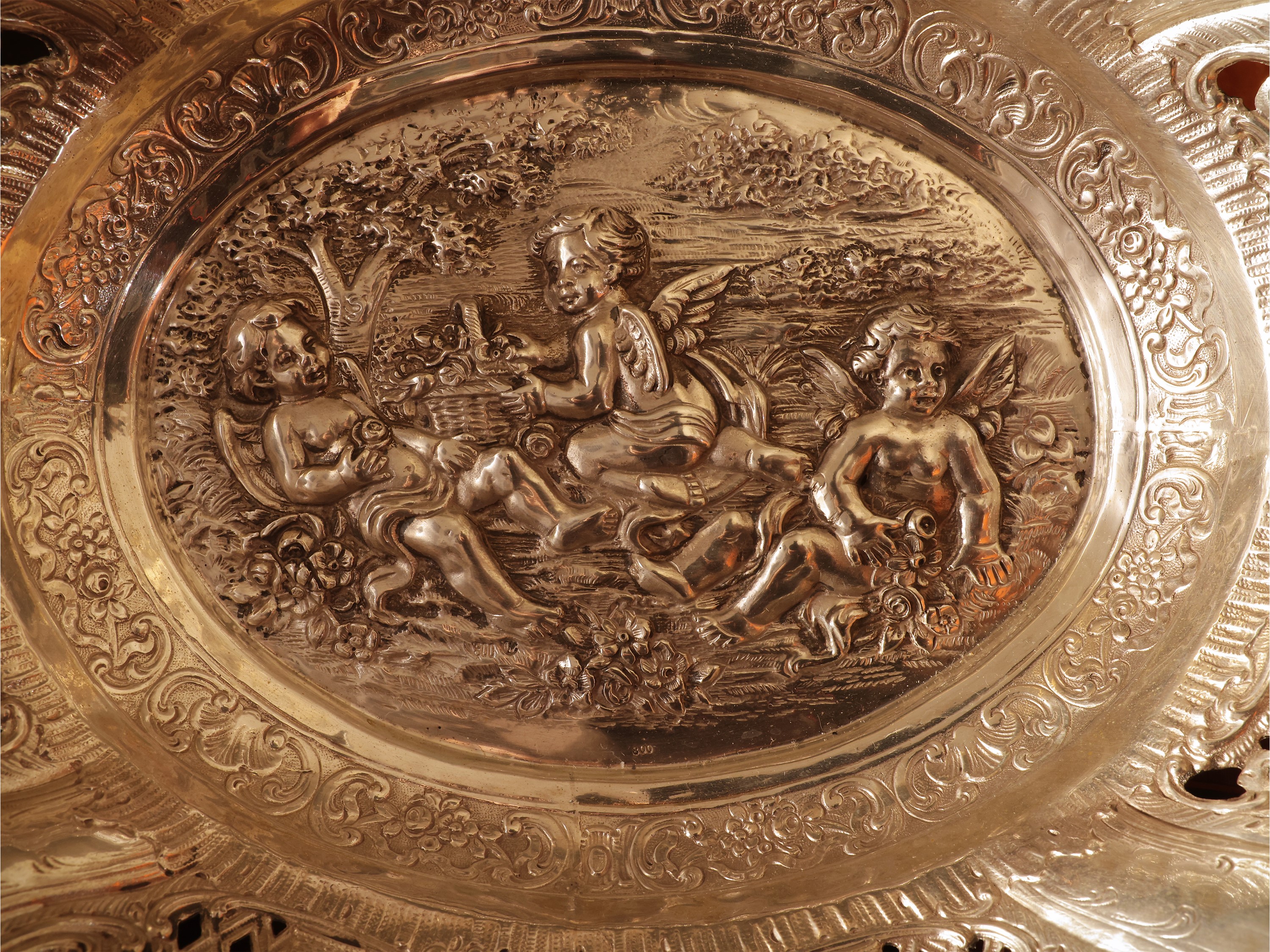 Due cestini in argento