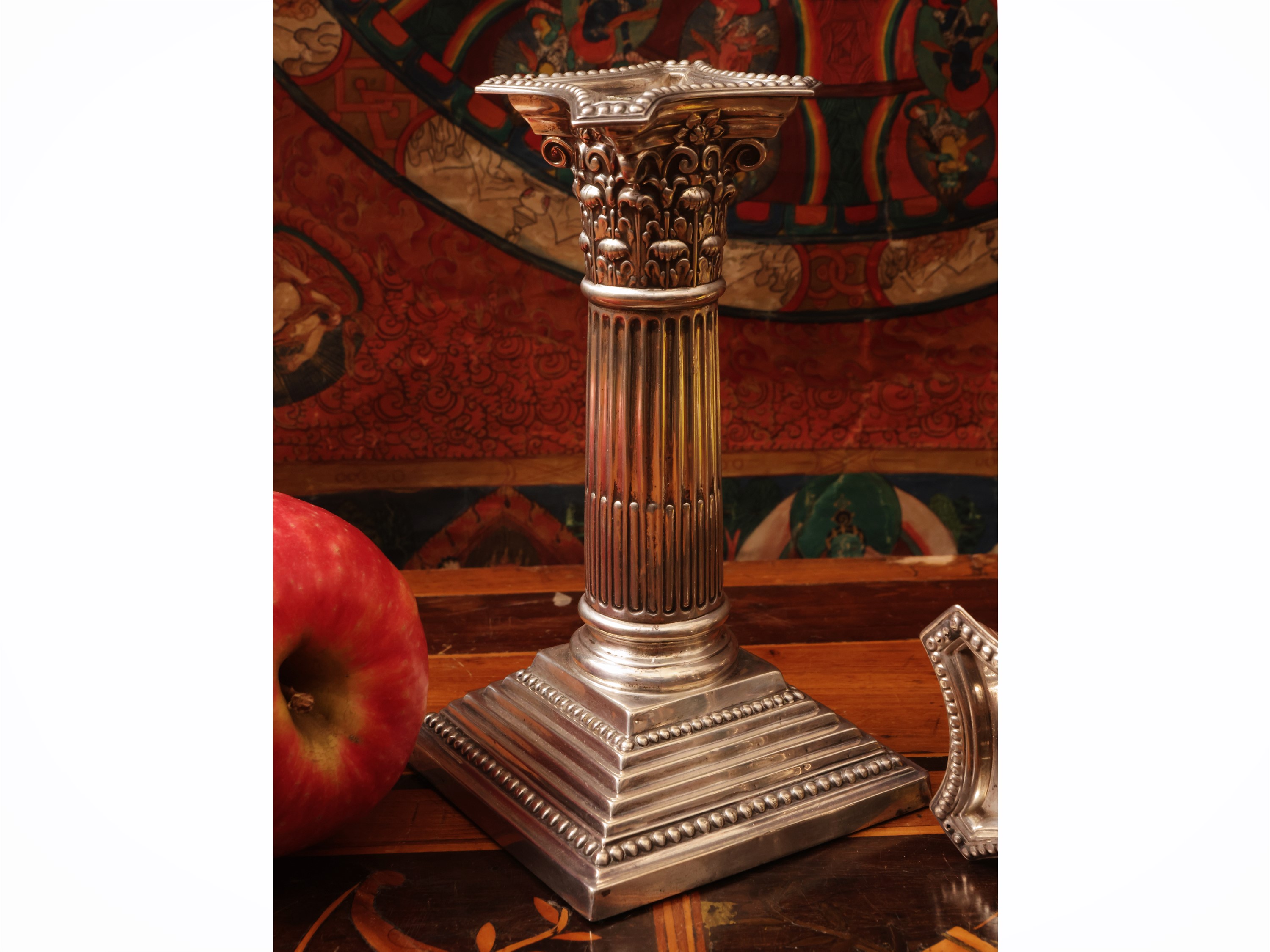 Coppia di candelieri in argento, Harrison Brothers & Howson