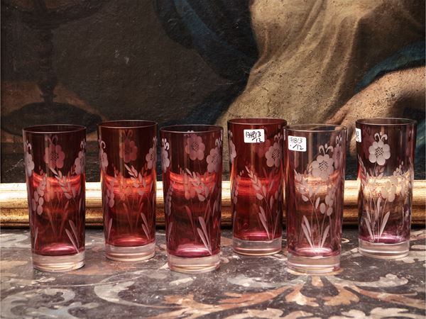Serie di dodici bicchieri da long-drink in vetro rosso