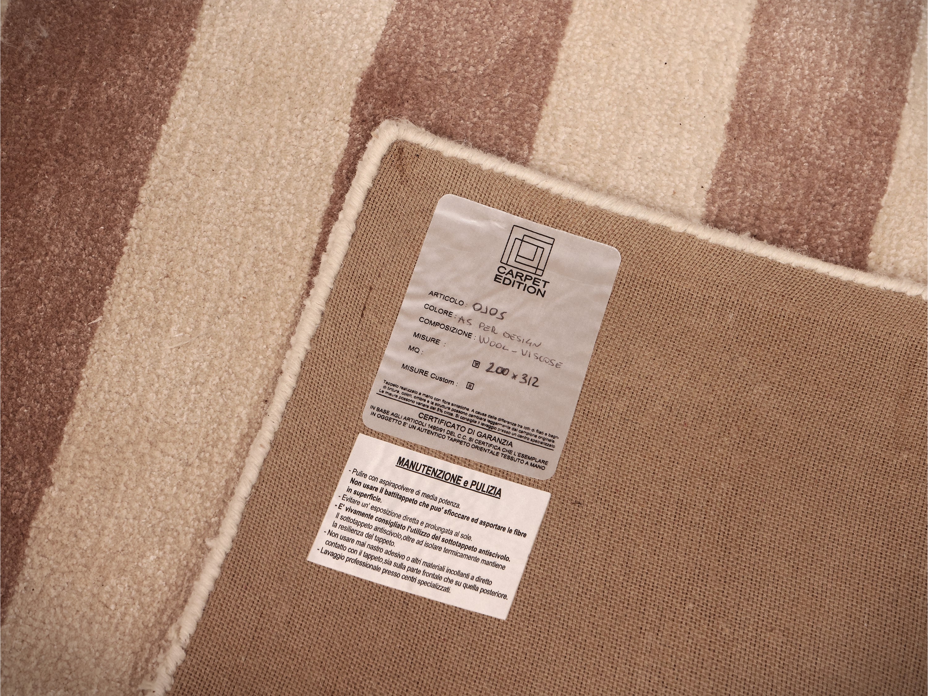 Tappeto Ojos, Carpet Edition