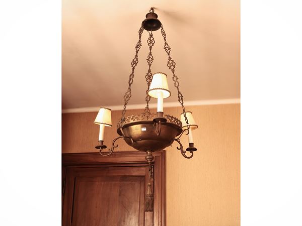 Lampadario in bronzo