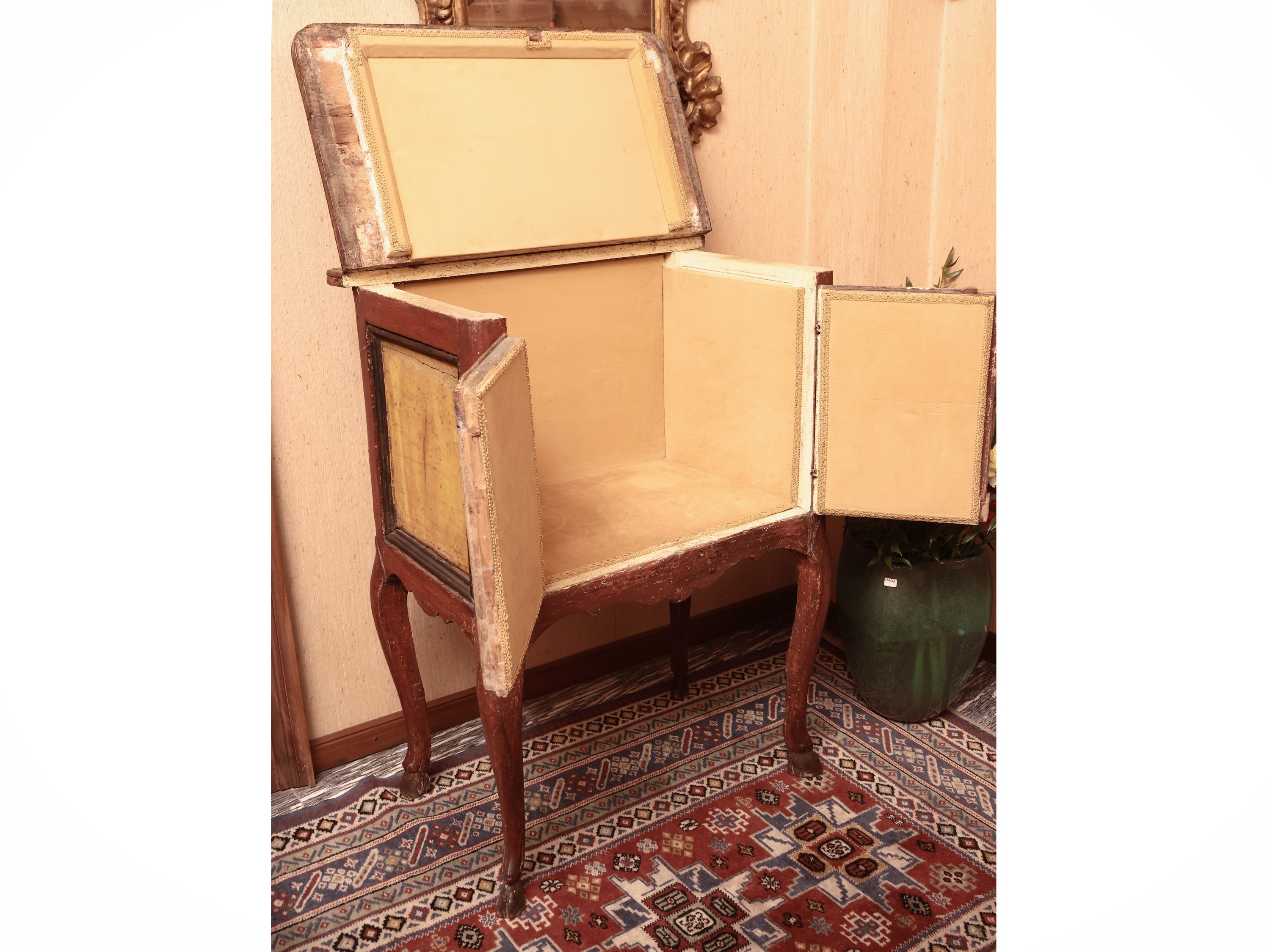 Comodino in Legno Laccato