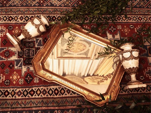 Vintage furnishing accessories