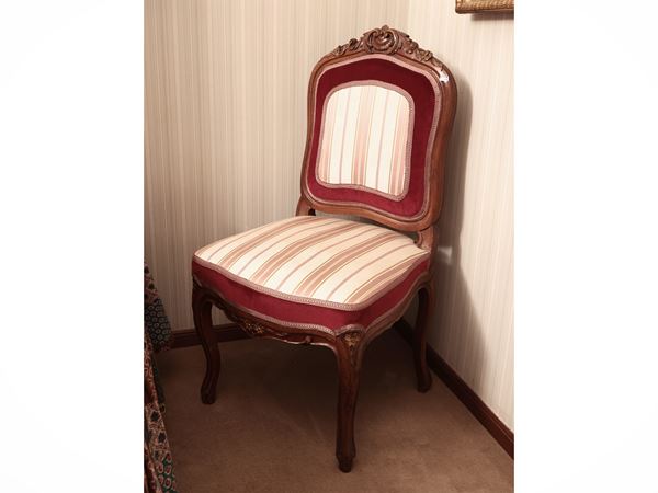 Couple of chairs in walnut