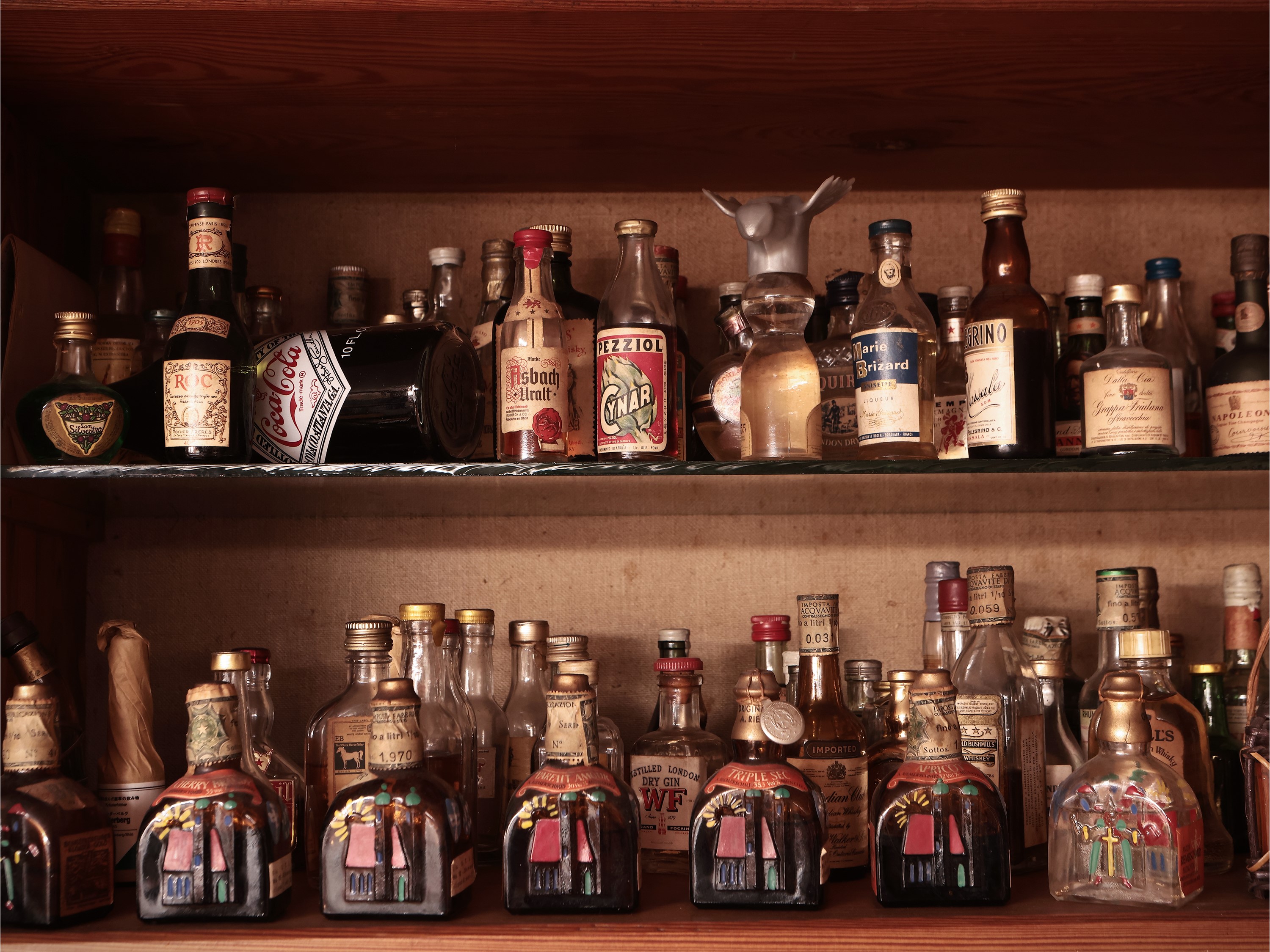 Collezione di Bottiglie di Liquore Mignon