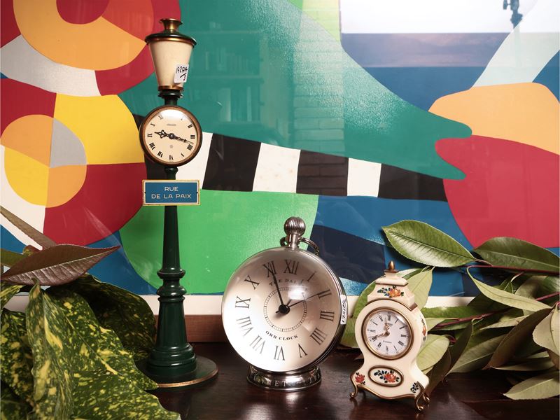 Tre Orologi Decorativi da Tavolo