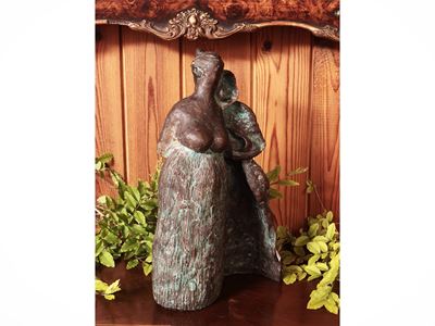 Due Figure