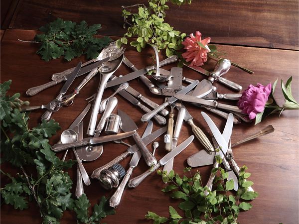 Miscellanea of silver metal cutlery
