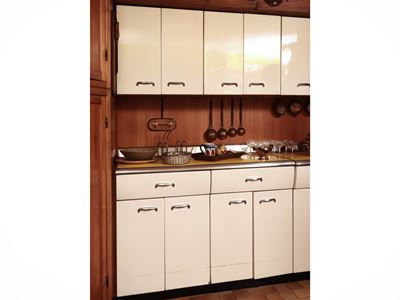 Arredo da Cucina in Metallo Smaltato Bianco