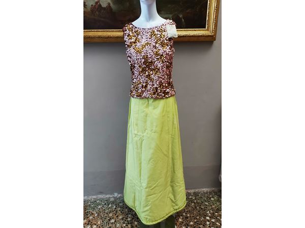 Complete long tailoring skirt and top n sequins