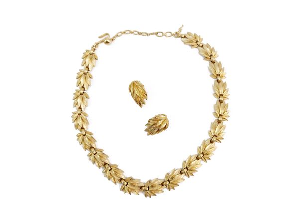 Trifari - Demi Parure and clip earrings