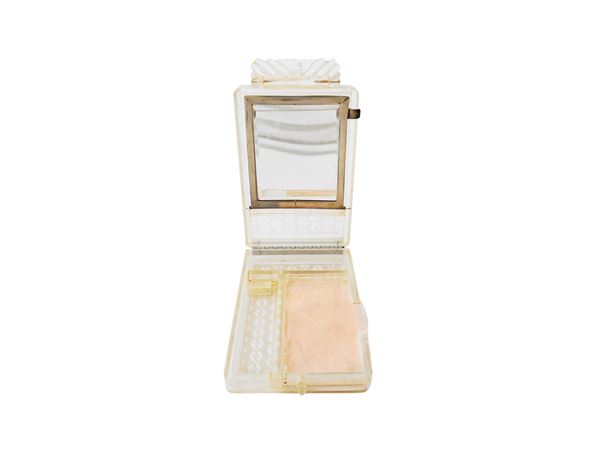 Vintage trousse in transparent resin