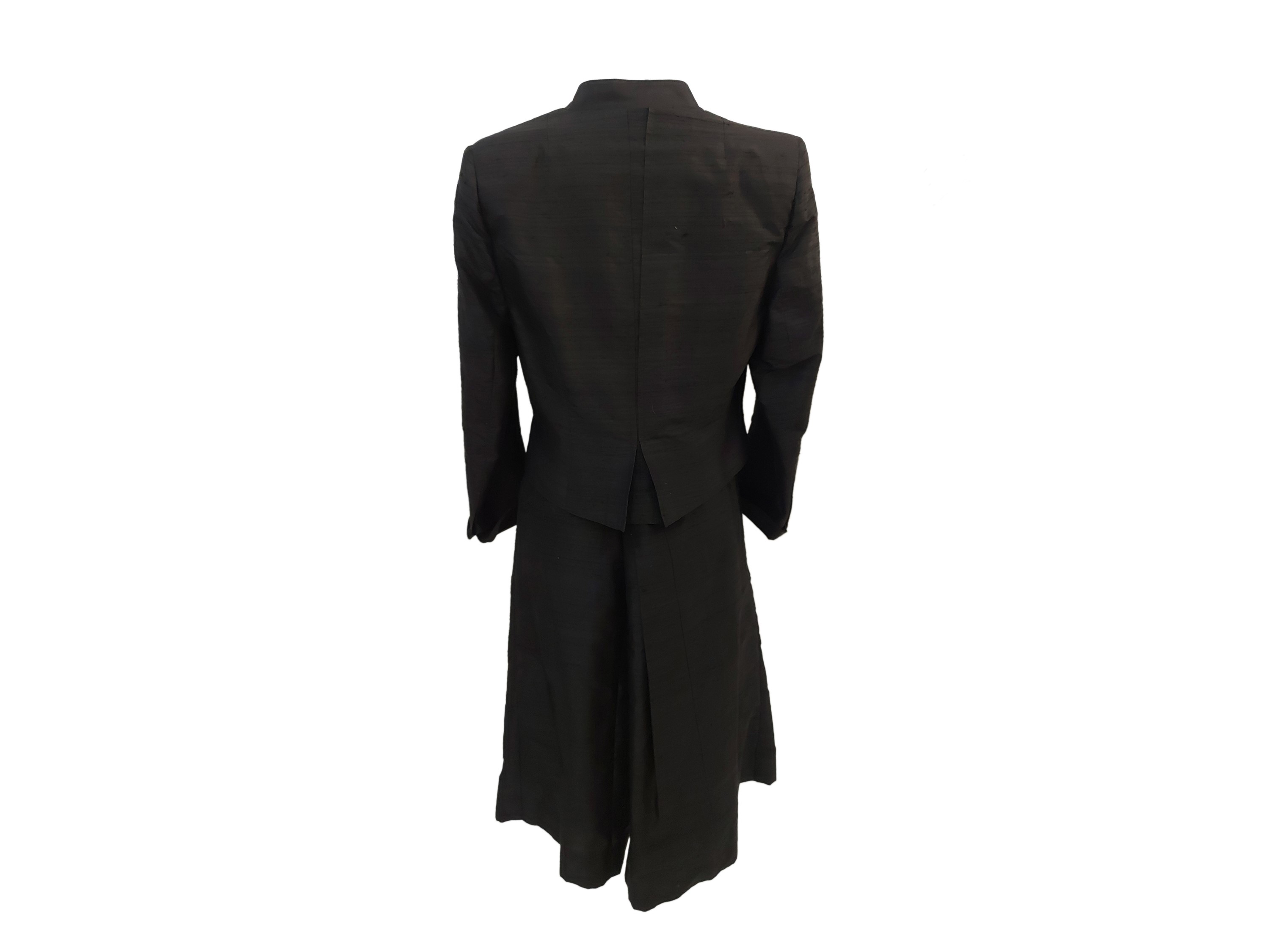 Tailleur Sartoriale in Shantung di Seta Nero
