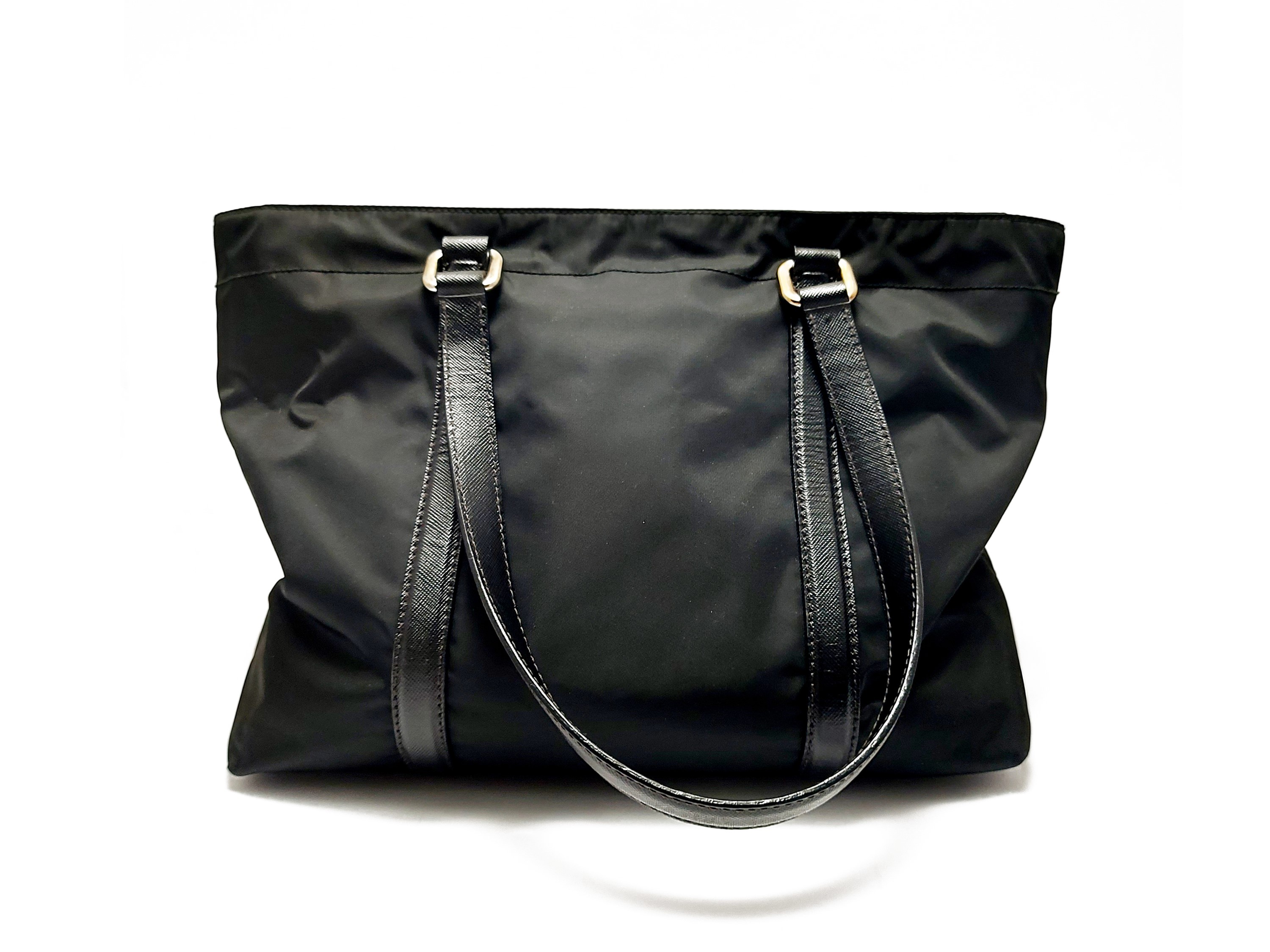 Prada - Borsa a Spalla in Nylon e Pelle Nera