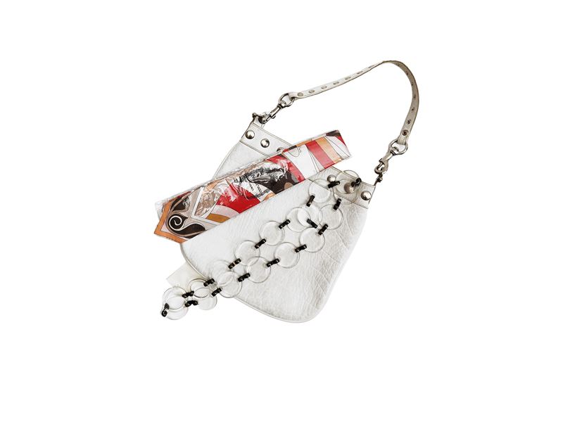 Borsa a Spalla in Pelle Bianca con Borchie
