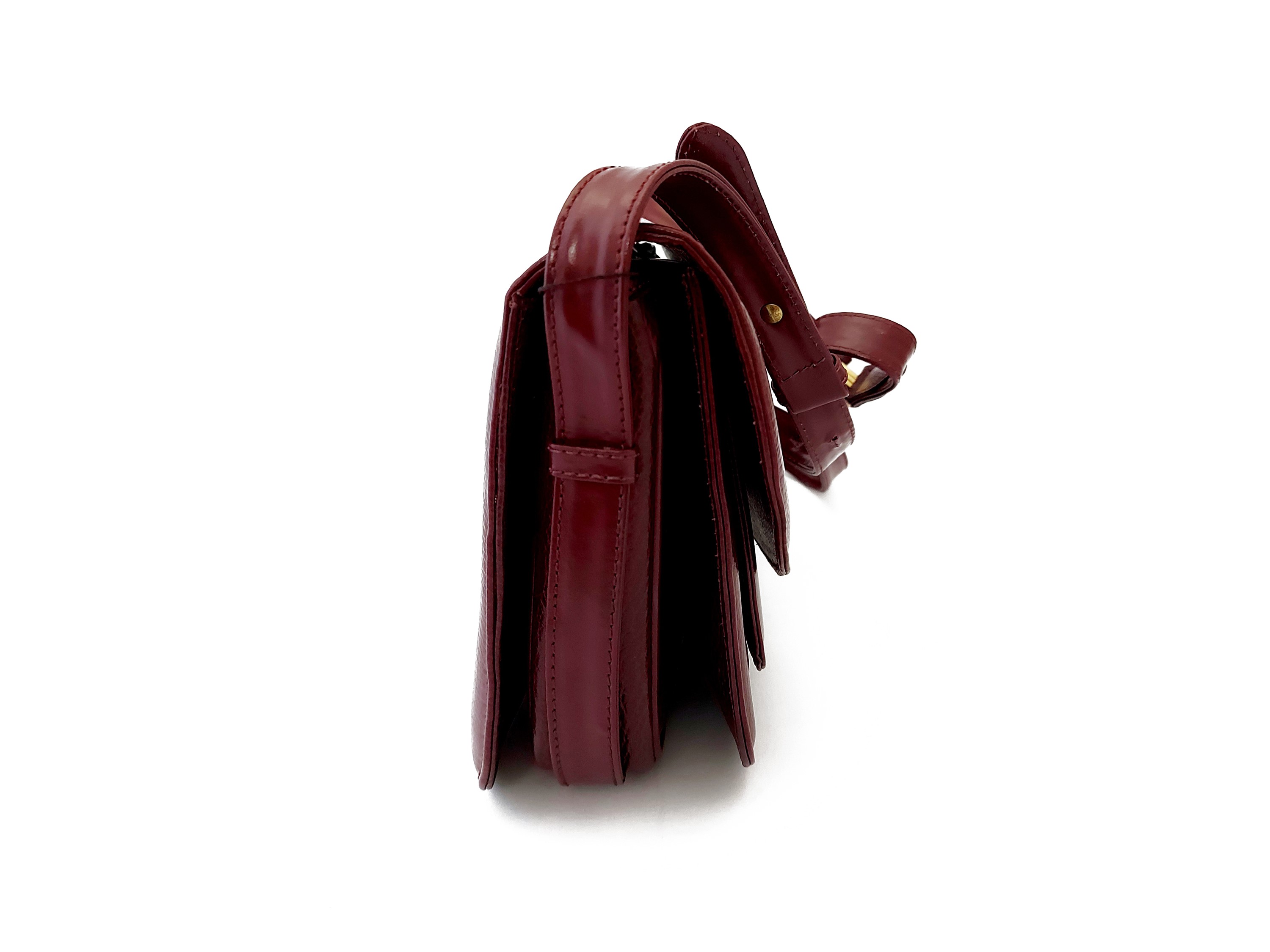 Must de Cartier - Borsa "Plain" a tracolla in vitello martellato bordeaux