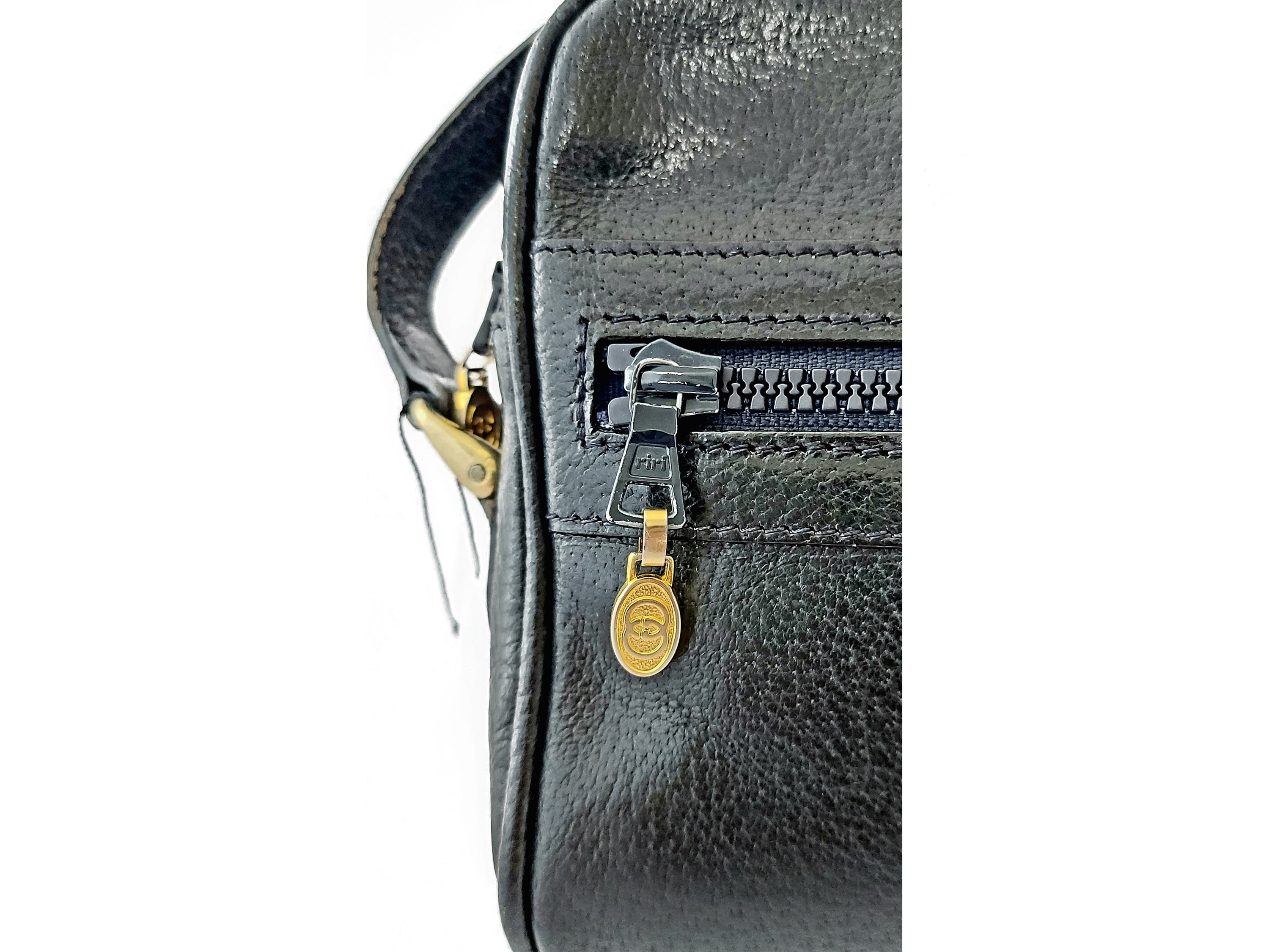 Gucci - Borsetta a Tracolla in Pelle Nera