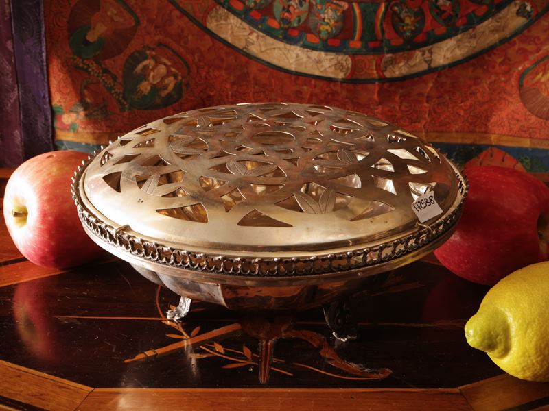 Porta essenze per pout-pourry in argento