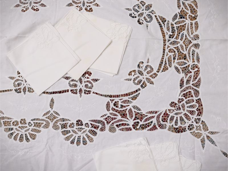 Tovaglia in lino bianco