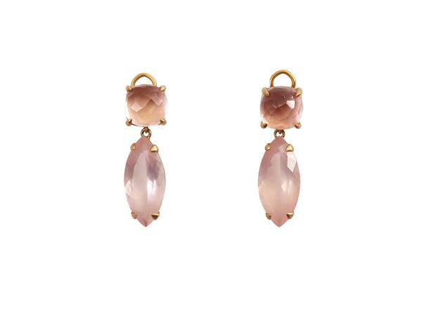 Alasia earring in satin rose gold with gems