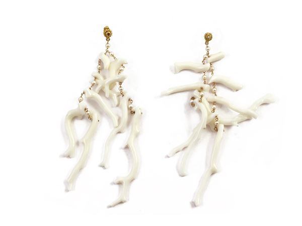 Yellow gold pendant earrings with white coral branches, pearls and diamonds