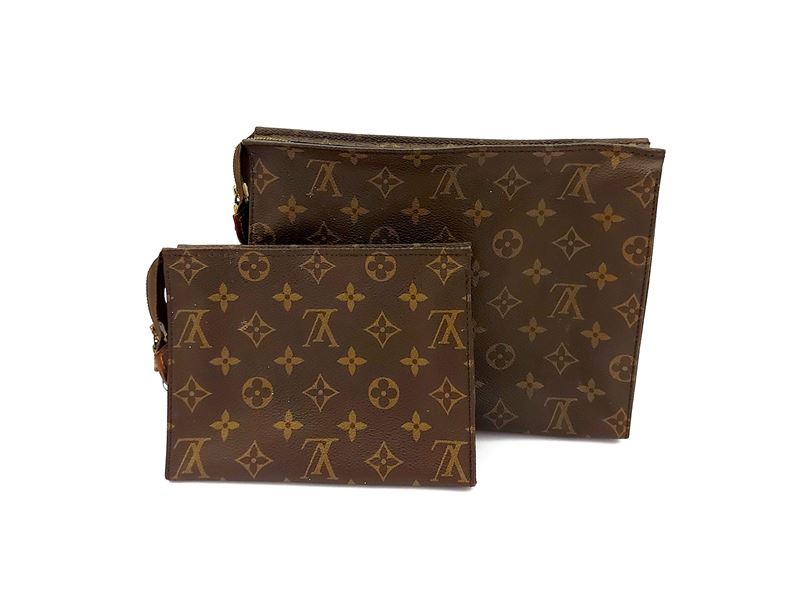 Louis Vuitton - Due Trousse Toilette in tela Monogram