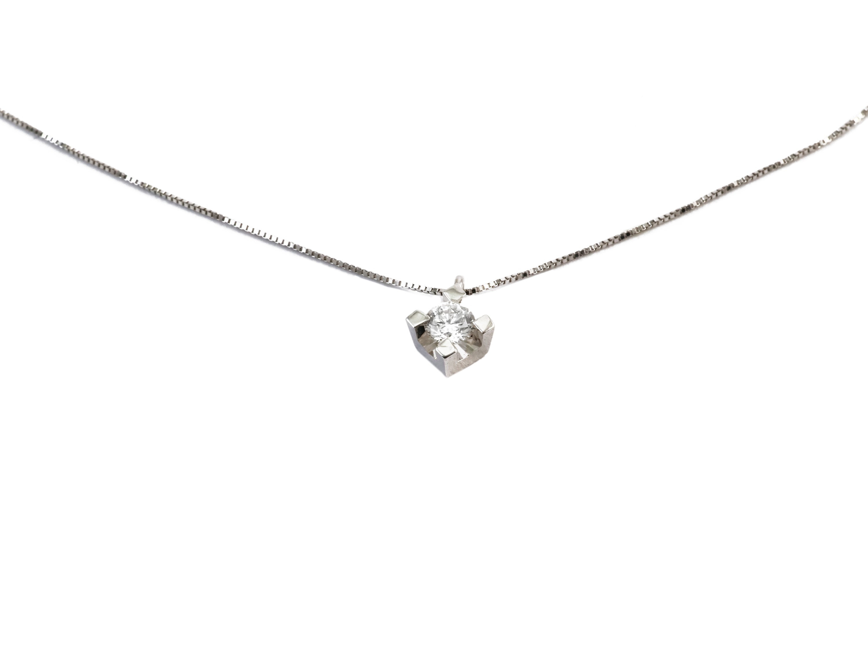Catenina Punto Luce in Oro Bianco con Diamante