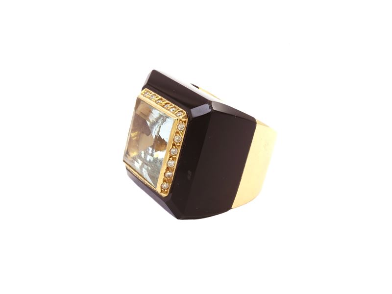 Anello da Cocktail Bombato in Oro Giallo con Acquamarina, Diamanti e Onice
