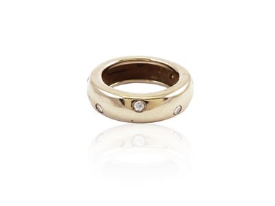 Anello a Fascia Bombata in Oro Bianco con Diamanti