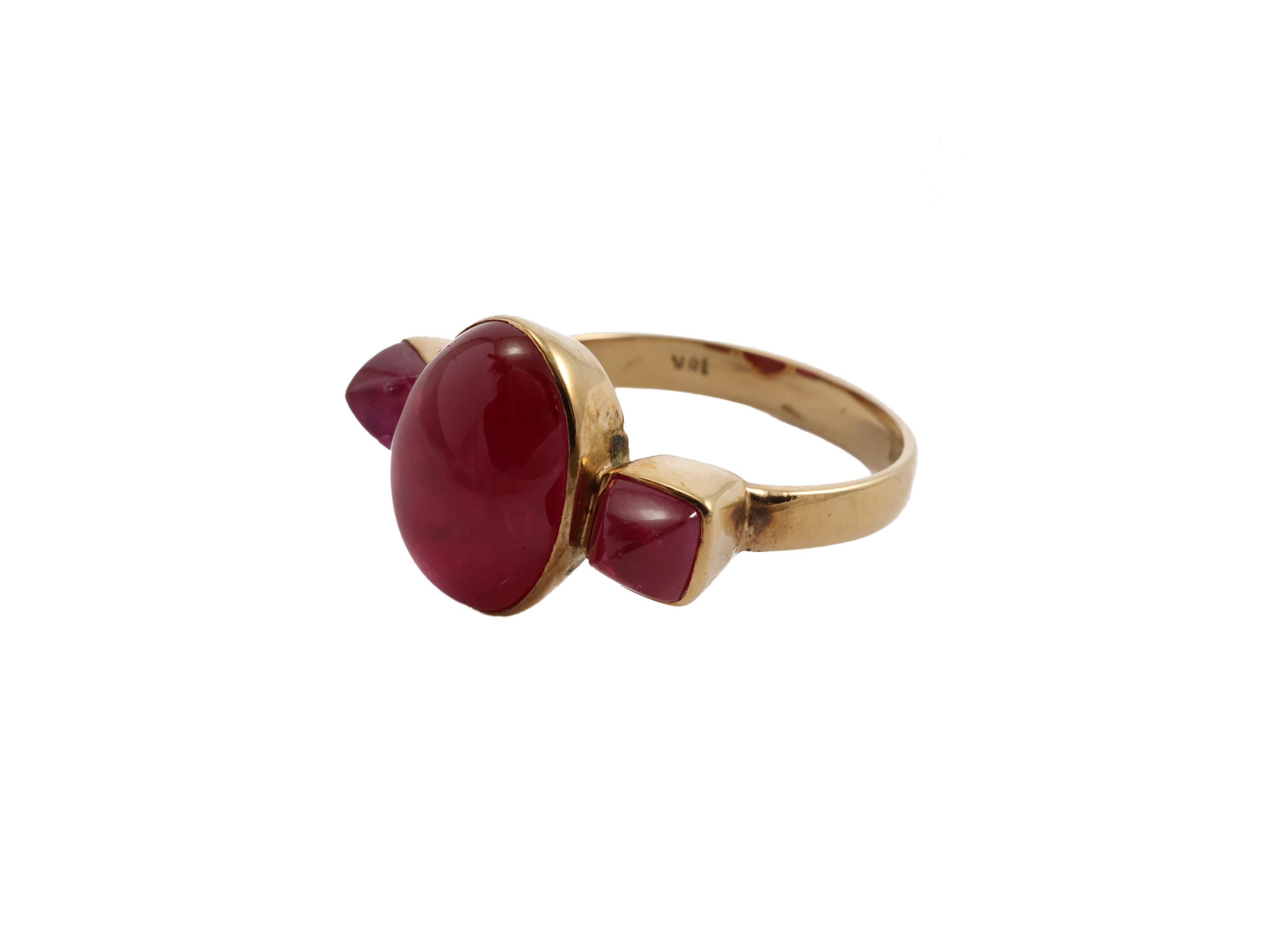 Anello in Oro Giallo con Rubini Glass Filled