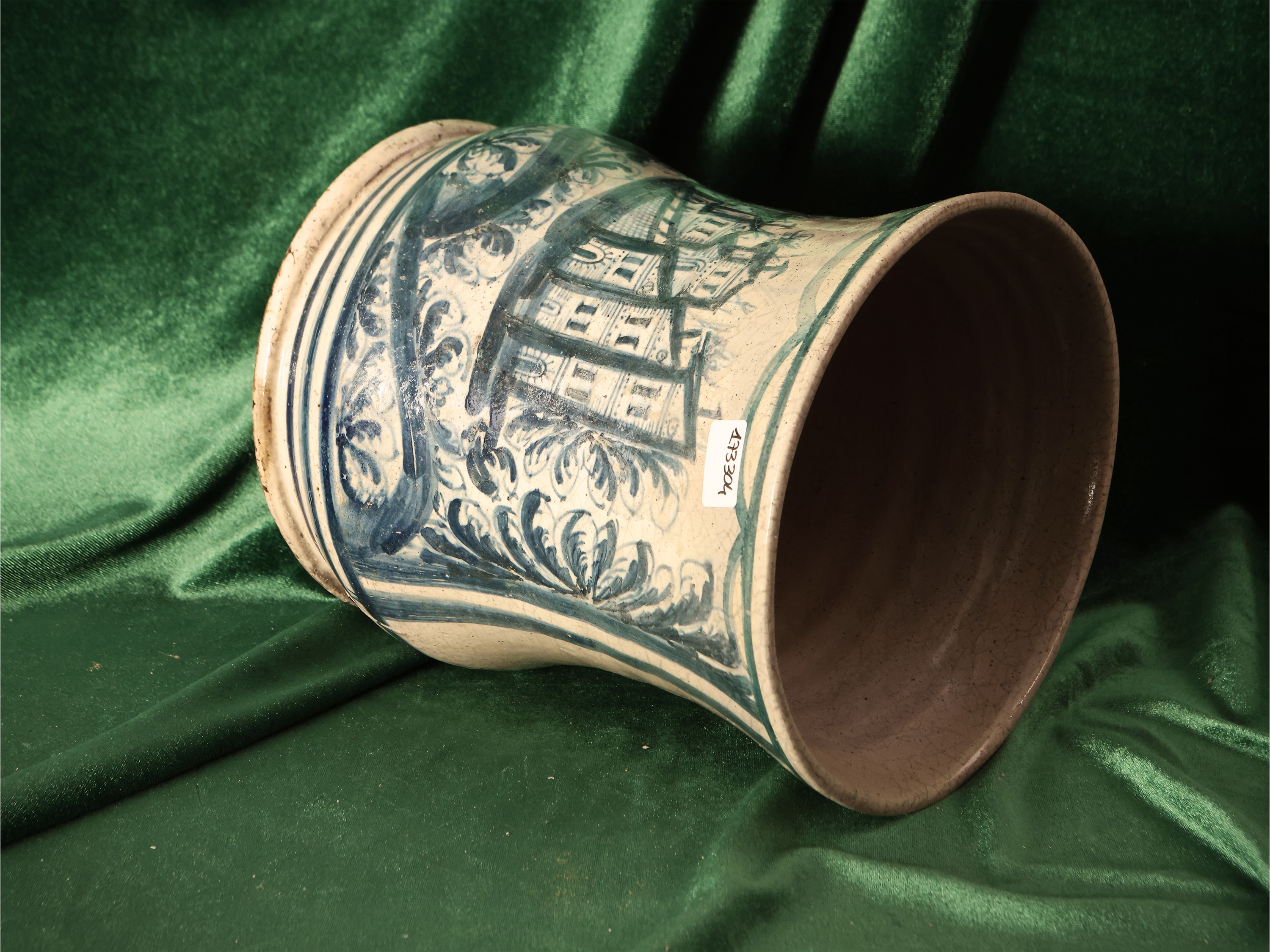 Grande Albarello in Maiolica