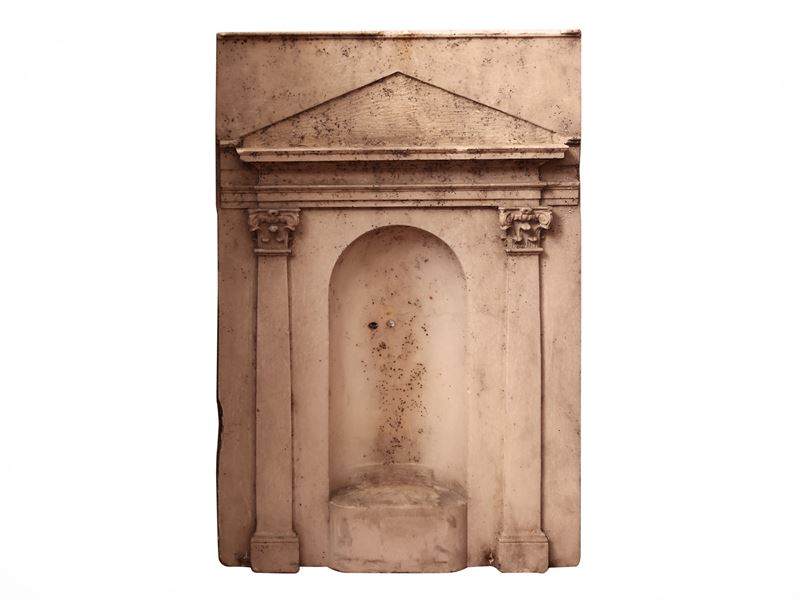 Edicola in marmo per piccola scultura