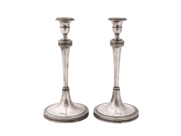 Pair of nineteen candlesticks