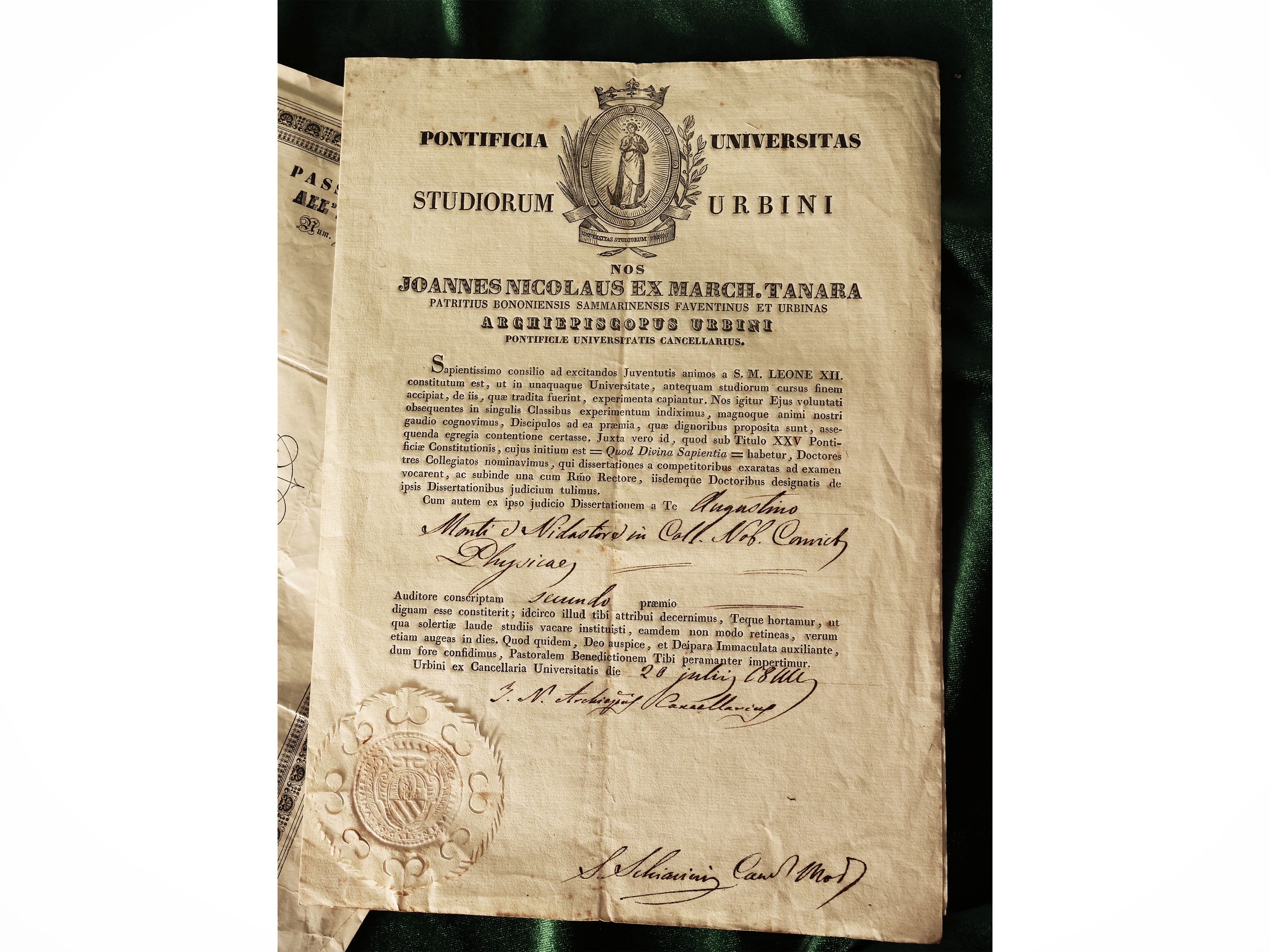 Quattro documenti pontifici ed un Cabreo manoscritto datato 1752