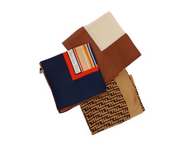 Assortimento di Foulard in Seta