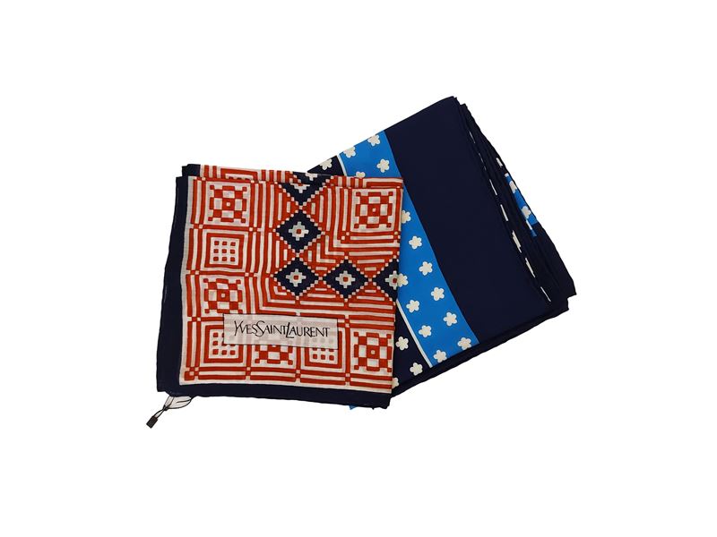 Ysl - Due Foulard nei Toni del Blu