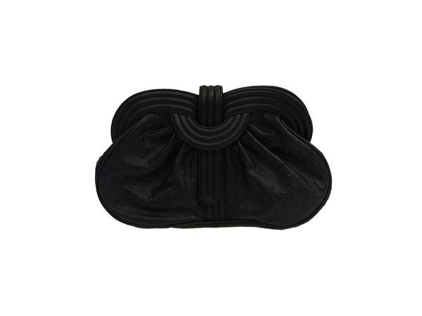 Pochette in pelle di struzzo nero