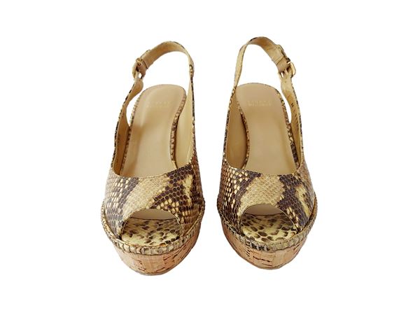 Stuart Weitzman - Sandali in pitone naturale con plarteau in sughero