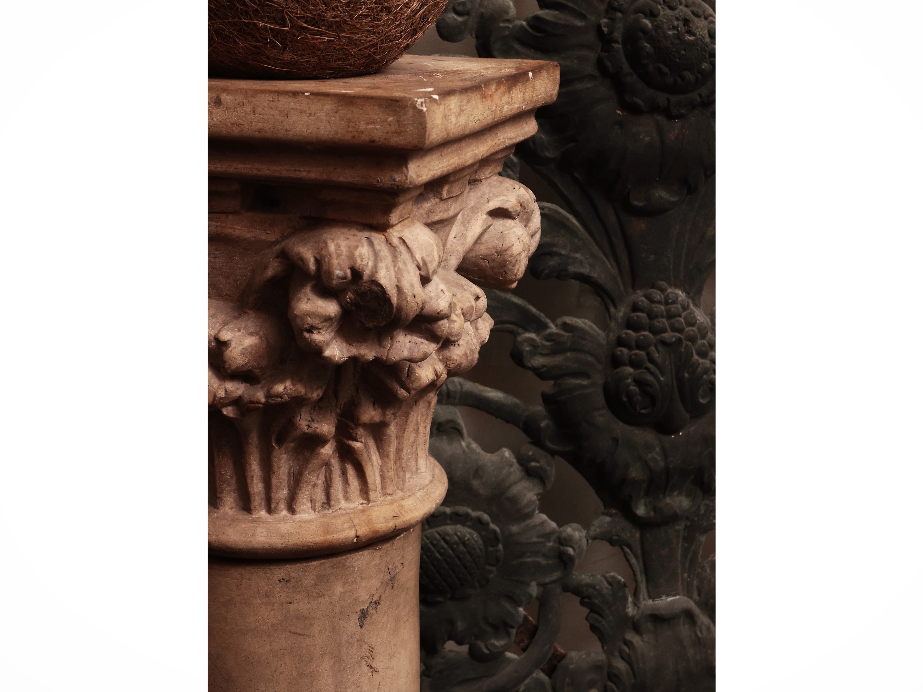 Colonna portavasi in terracotta di Signa