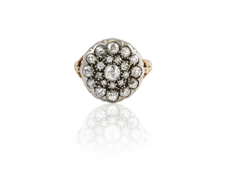 Anello Rosone in Oro Giallo e Argento con Diamanti