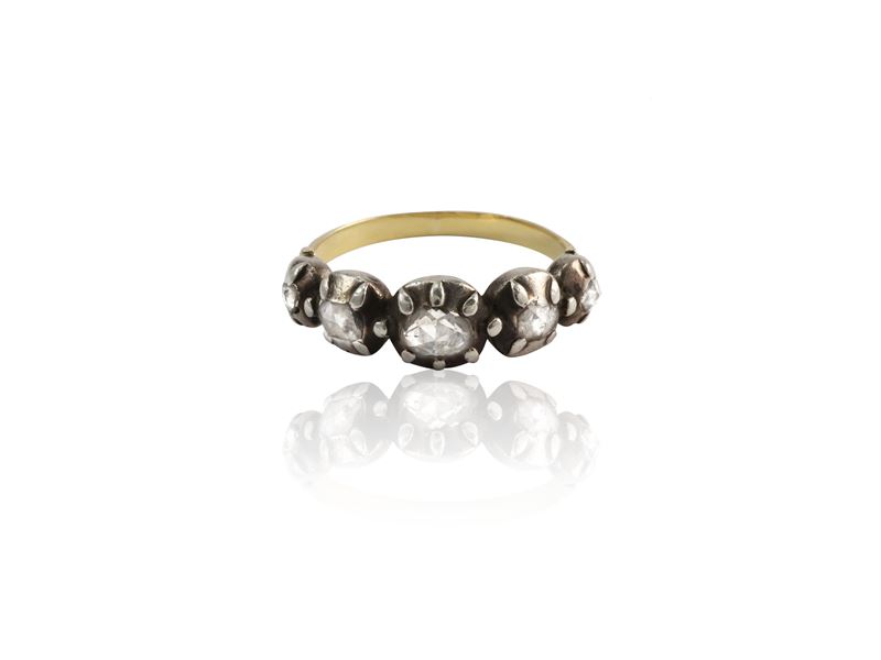 Anello Rivière in Stile Antico in Oro Giallo e Argento con Diamanti