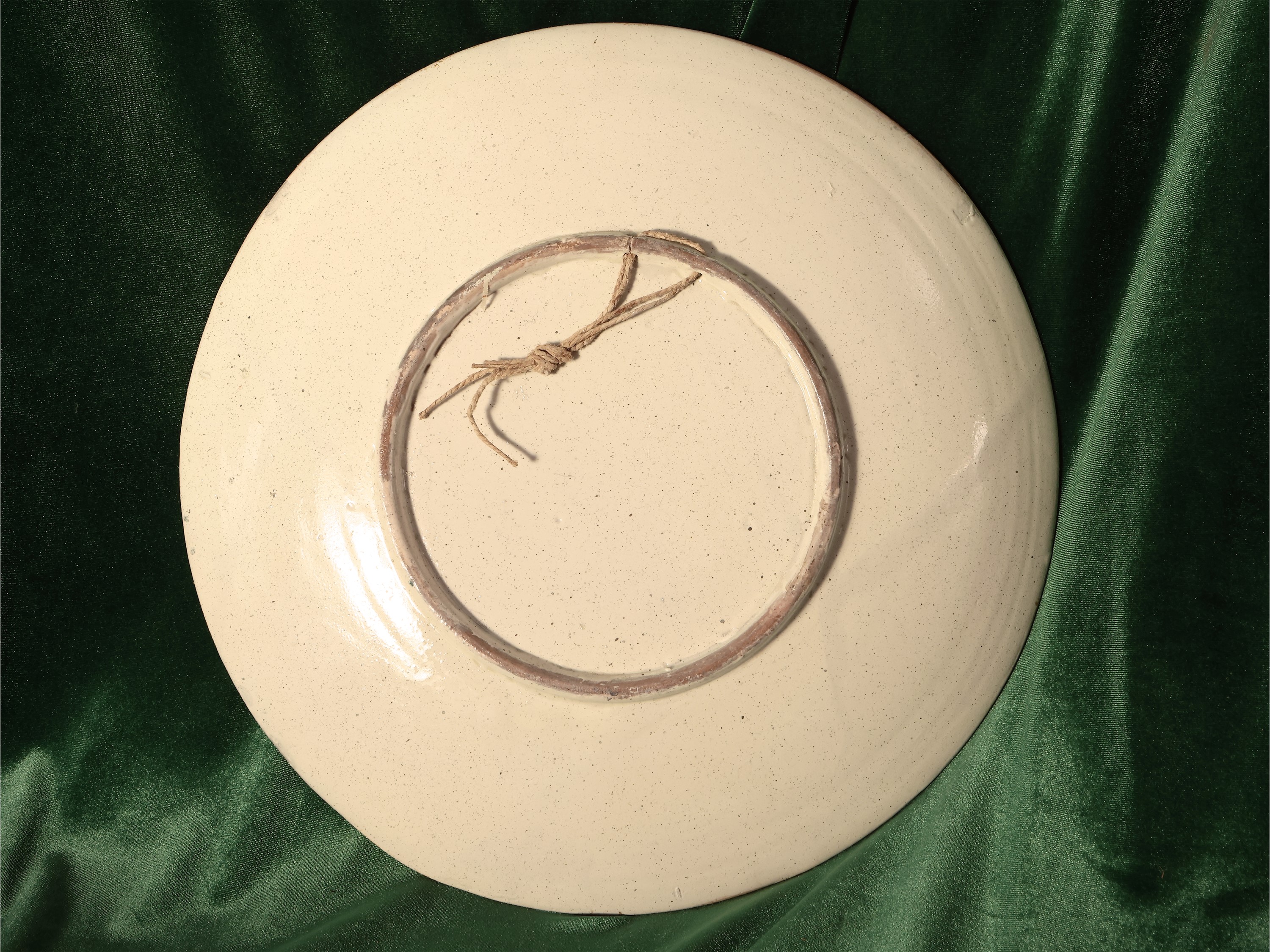 Piatto da Parata in Ceramica Smaltata