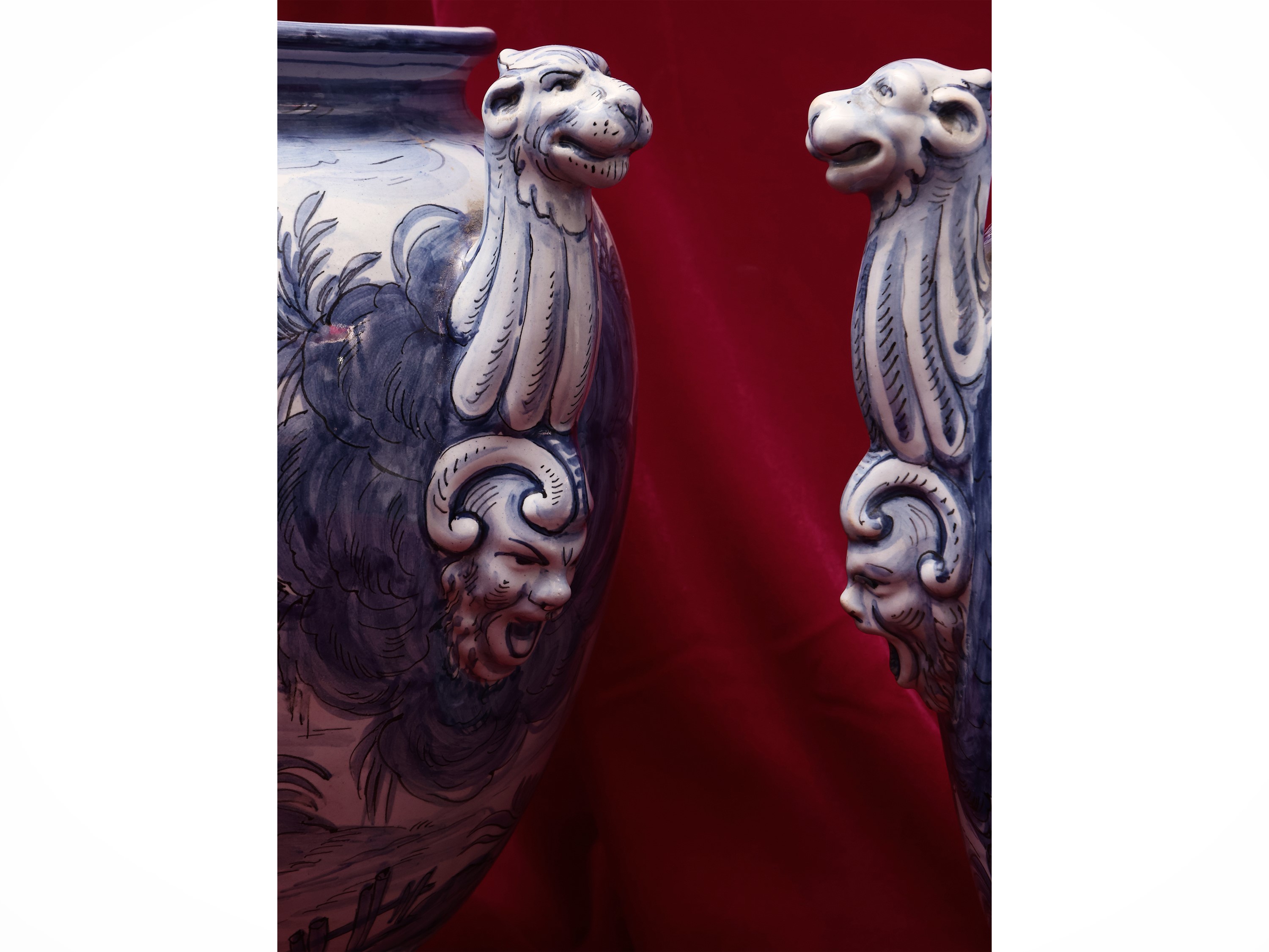 Coppia di Vasi in Terracotta Smaltata
