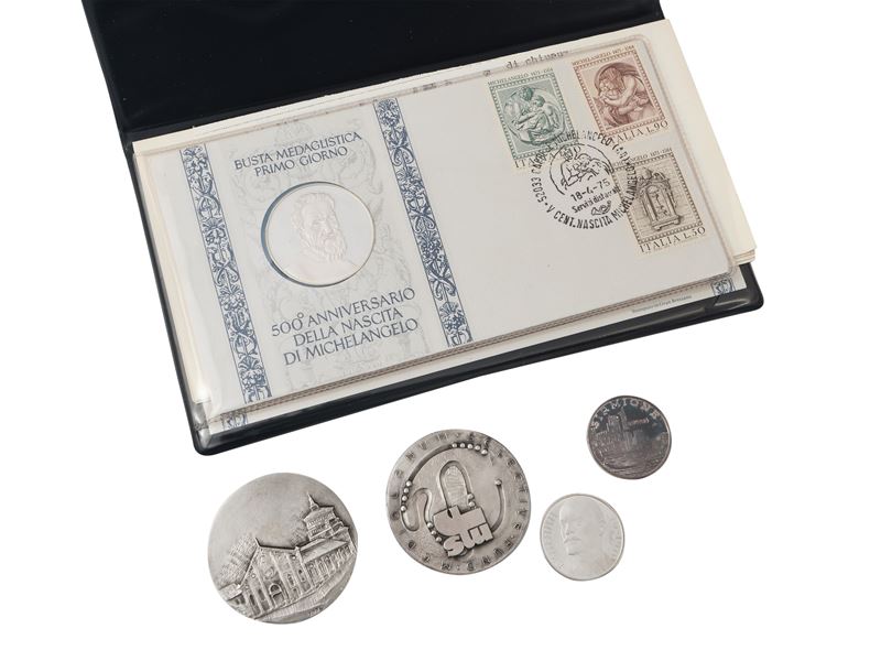 Miscellanea di medaglie in argento da collezione